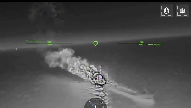20 de nave din flota-fantomă a Rusiei au fost lovite cu drone, într-o singură noapte, în Marea Neagră: „Prima rundă a bătăliei navale s-a încheiat”
