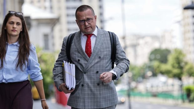 Avocatul lui Viorel Pașca acuză audieri nelegale în dosarul DIICOT și spune că șeful azilelor ilegale din Bihor nu va avea un proces corect