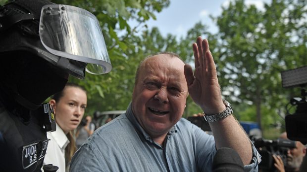 Apărarea lui Viorel Pașca în fața judecătorilor. În ce spune patronul azilelor din Bihor că a investit banii încasați de la beneficiari