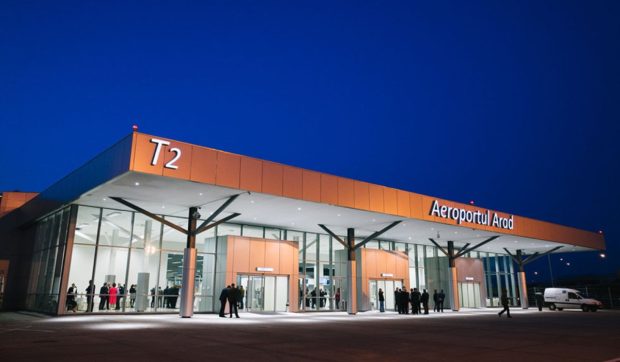 Aeroportul din Arad, în impas din cauza lipsei de kerosen: cursa către Antalya a fost nevoită să facă escală tehnică