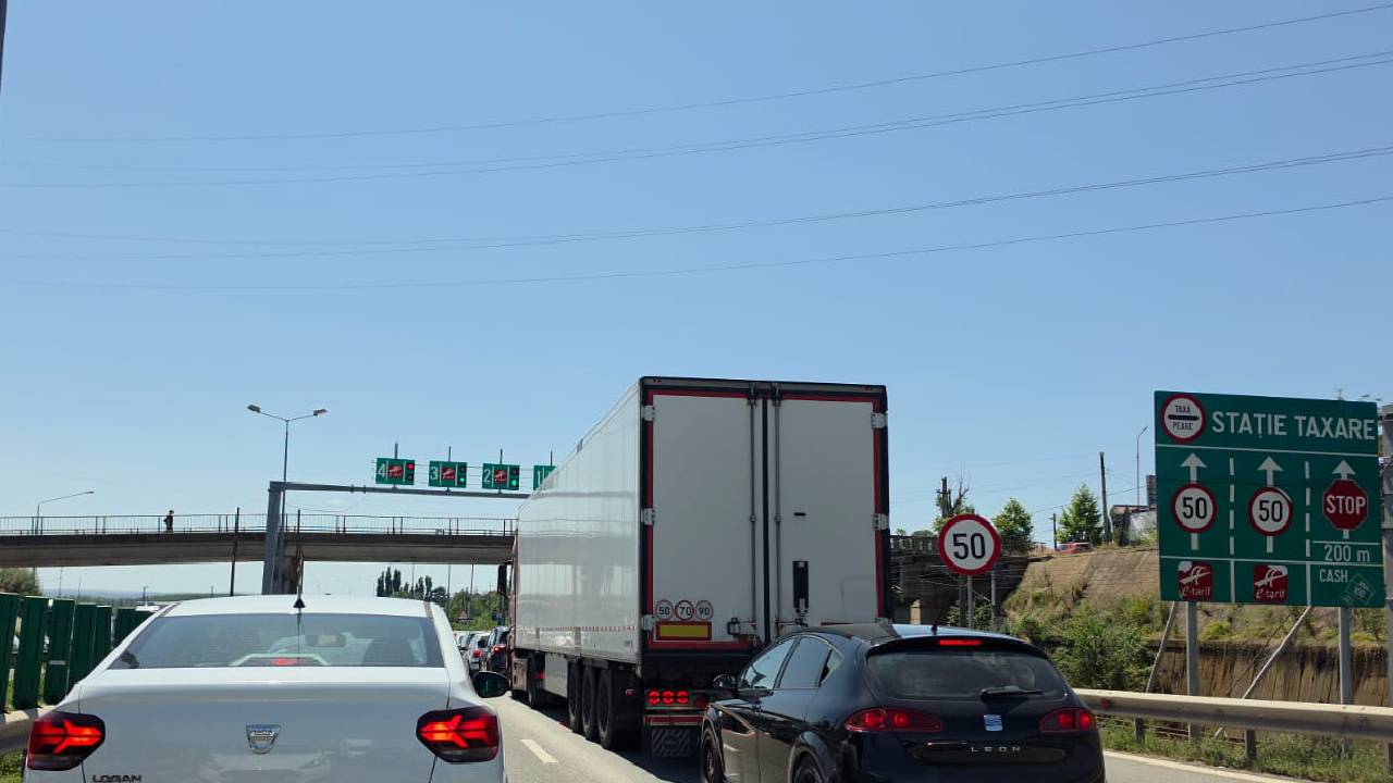 Bară la bară pe A2 spre mare: cozi la Fetești și până în Cernavodă