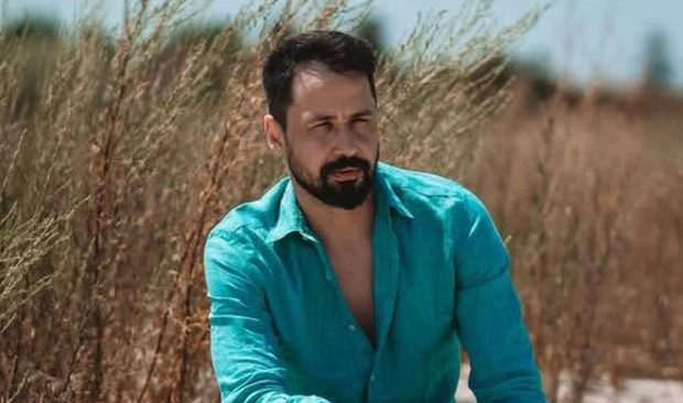 Alexandru Constantin denunță abuzurile asupra măgărușilor în vacanța sa din Santorini