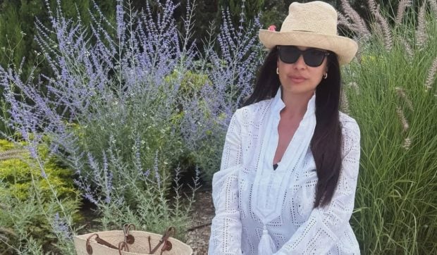 Anca Serea gestionează singură gospodăria după plecarea bonelor: provocările vieții de familie numeroasă