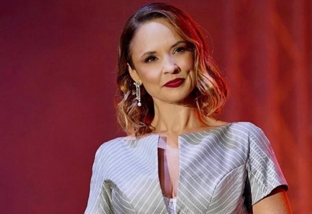 Imagini rare din copilăria Andreei Marin. „Asemănarea cu mama atunci când nu sunt machiată mă impresionează de fiecare dată”