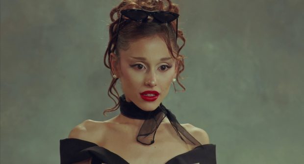 Ariana Grande anunță o pauză după turneul „Eternal Sunshine” în urma valului de critici asupra imaginii sale