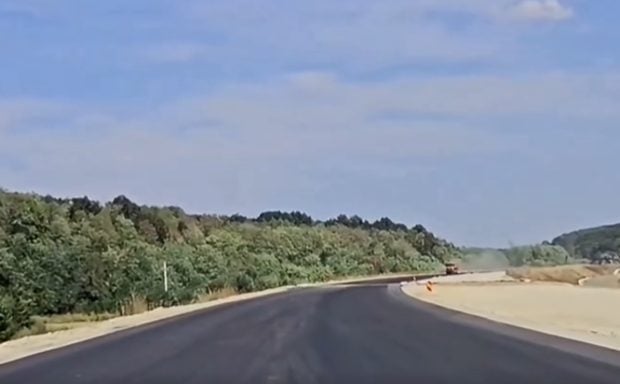 Progres lent la autostrăzile finanțate prin PNRR: doar 45,9 km vor fi finalizați până în august 2026