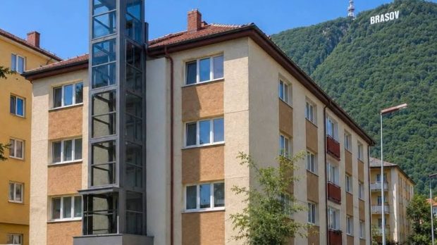 Brașovul, primul oraș cu ghid de aplicare a Legii „Lift pentru Viață”, pas important pentru lifturi la blocurile cu 4 etaje