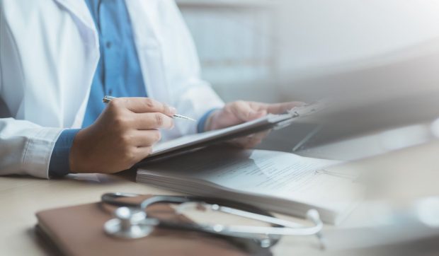 Noul portal al CNAS, eSanatateaMea, disponibil pentru toți pacienții din 1 septembrie. Ce aplicație este obligatoriu să descărcați pe telefon