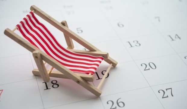 Când este următoarea minivacanță din 2026 și câte zile libere legale au mai rămas până la sfârșitul anului