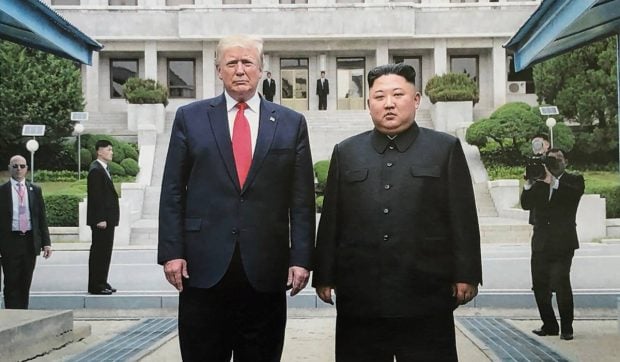 Coreea de Nord răspunde cu lansări multiple de rachete după anunțul întâlnirii Trump-Kim Jong Un