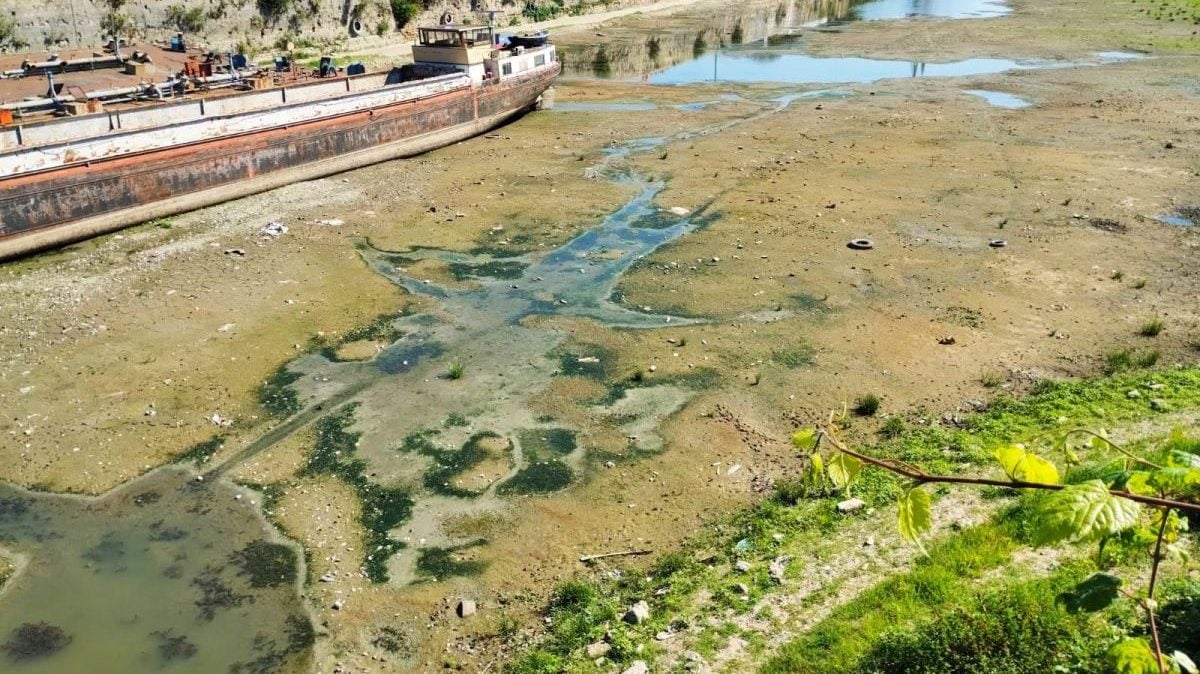 Dunărea scade până la 7 august: două săptămâni pentru a salva reactoarele de la Cernavodă