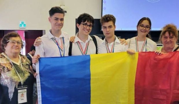 România a obținut 9 medalii la Olimpiada Internaţională „Ştiinţele Pământului” din Italia. Cine sunt elevii olimpici