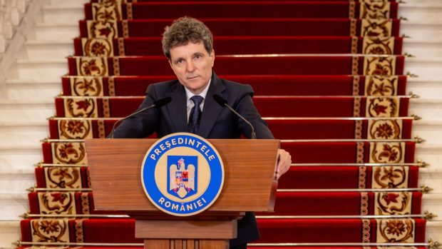 Nicușor Dan a promulgat legea care elimină datorii retroactive de TVA pentru mii de companii