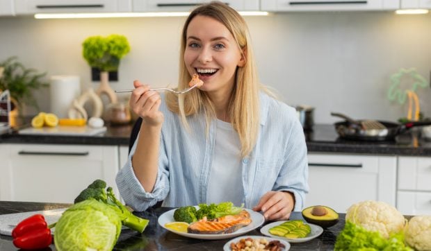 Semnul principal că nu consumi suficiente proteine zilnic. Cum calculezi câtă proteină ar trebui să consumi