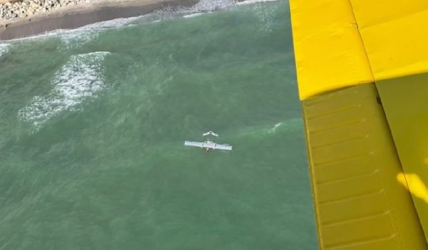 Echipa EOD intervine pe plaja Tuzla pentru neutralizarea unei încărcături explozive provenite de la o dronă