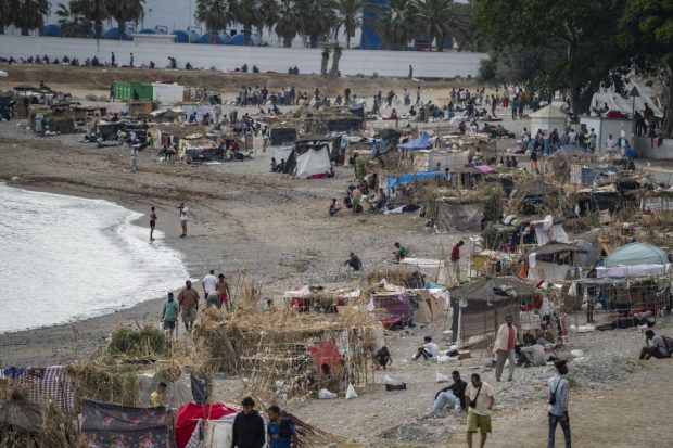 Tensiunile cresc în Ceuta: localnicii, îngrijorați de violență și haosul migranților