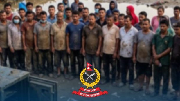 29 de oameni au spart seifurile luate de inundații și au furat peste 50.000 de euro, în Nepal: „Au fost arestați!”