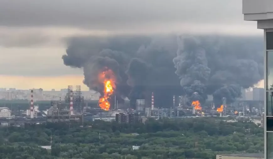 Profituri uriașe pentru giganții petrolului: 93 de miliarde de dolari în doar trei luni, pe fondul războiului și al caniculei. Trump: „Profită de războiul meu”