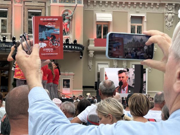 Cât a plătit Monaco să aducă La Vuelta lângă Cazinou, Hotel de Paris și palatul princiar