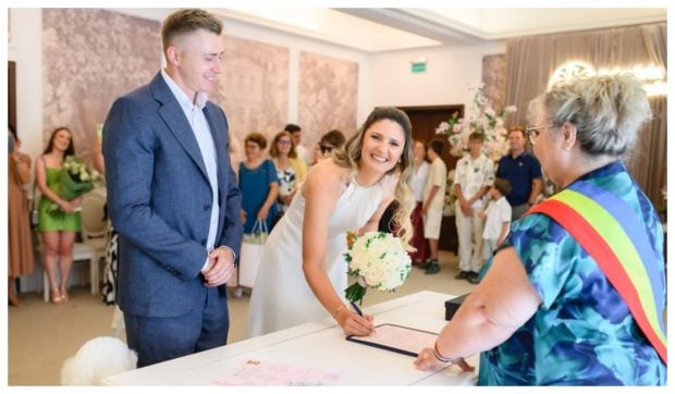Irina Begu și Victor Crivoi și-au unit destinele în cadrul unei ceremonii civile intime