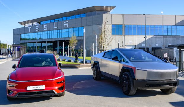 Tesla retrage aproape 3 milioane de vehicule în China din cauza defecțiunilor la mânerele portierelor și sistemul de monitorizare a șoferului