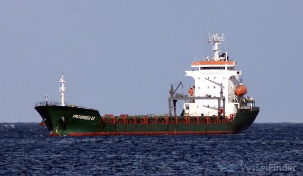 Nava Progress IV a luat foc și s-a scufundat în Marea Neagră. Nicușor Dan precizează că vasul a fost lovit: 12 marinari au fost salvați