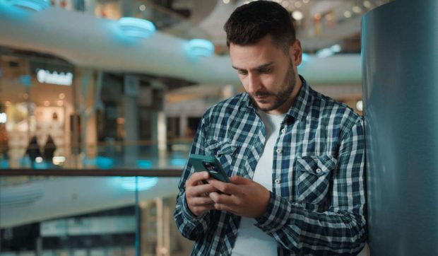 Cum să-ți Antrenezi Creierul să-și Recâștige Atenția în Era Distragerilor Digitale