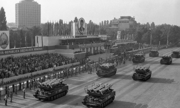 Spionajul american dezvăluie semnificațiile ascunse ale paradelor comuniste de 23 august la București