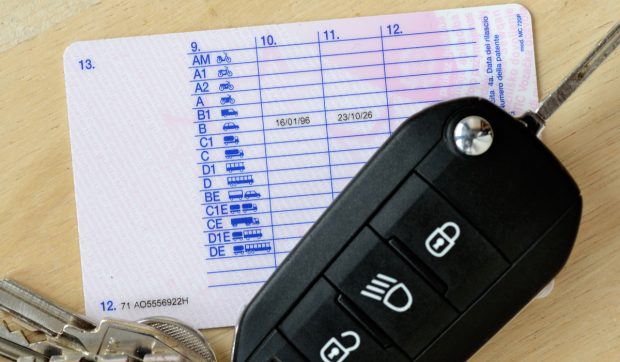 Italia propune reguli stricte pentru șoferii de peste 85 de ani: interdicții pe autostrăzi și limite de circulație