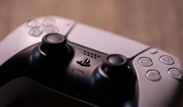 Xbox Series X vs PlayStation 5: care dintre cele două console de gaming oferă o performanță mai bună