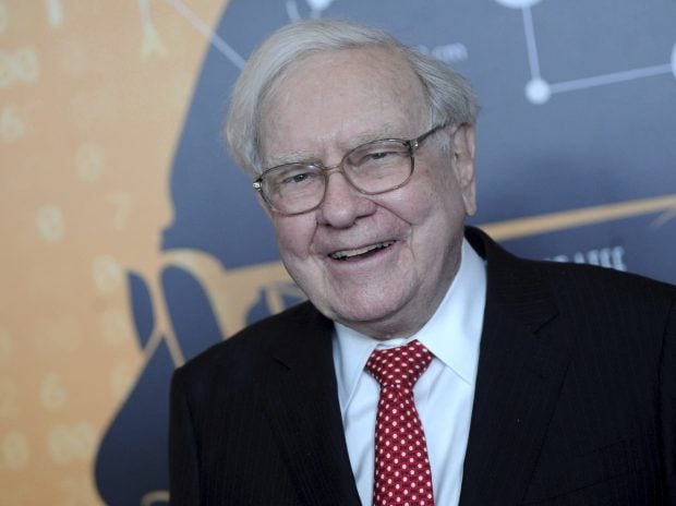 Warren Buffett dezvăluie cea mai mare greșeală de investiții: „Am ars 200 de miliarde de dolari cu afacerea textilă”