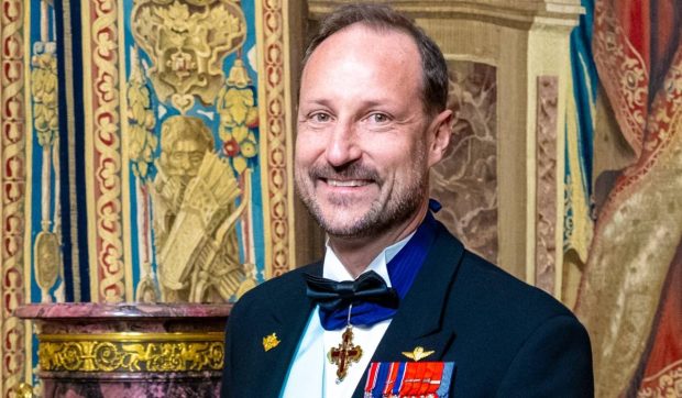 Cine este Haakon al VIII-lea, noul rege al Norvegiei: visa să aibă un magazin de jucării și să fie surfer