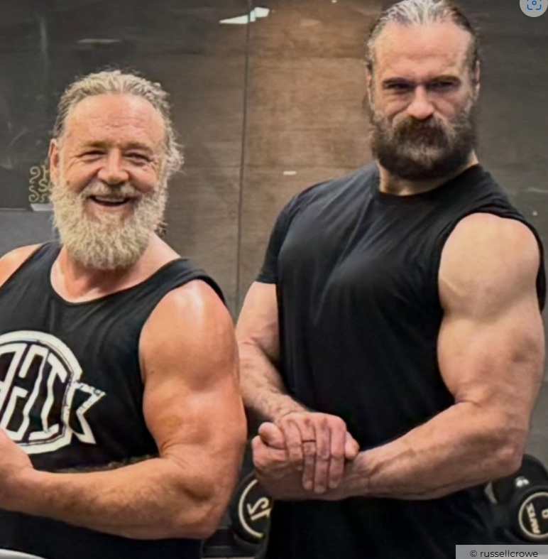 Russell Crowe, transformare spectaculoasă la 62 de ani. Actorul a slăbit zeci de kilograme și revine la fizicul din „Gladiatorul”