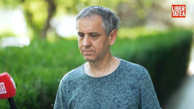 Specialist sau prieten apropiat? În cine avem mai multă încredere atunci când trebuie să luăm o decizie importantă?