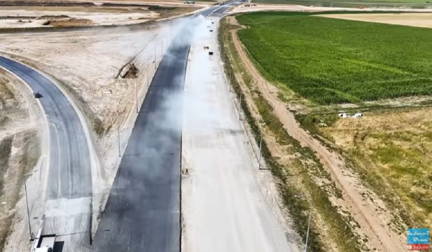 Progres esențial până la finalul lunii august pentru loturile A7 dintre Bacău și Pașcani, în cadrul jalonului PNRR