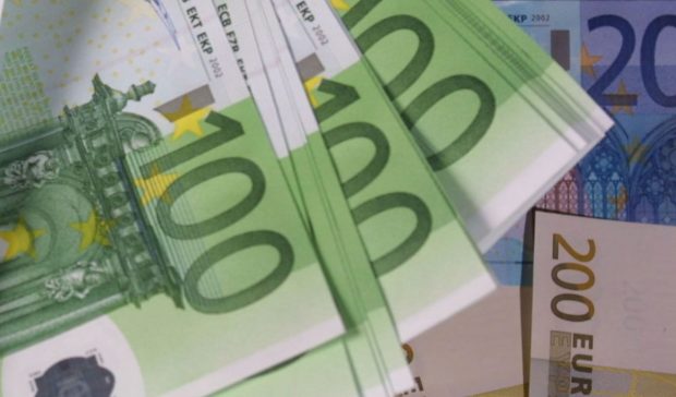 Un cuplu a aflat după 2 luni că a câștigat la loto și va primi peste 12.000 de euro pe lună, timp de 20 de ani: „Ne gândeam să ne pensionăm”