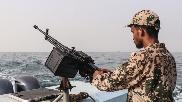 Arabia Saudită înființează o coaliție navală pentru a proteja Marea Roșie și alte două zone maritime. Rebelii din Yemen amenință cu o „escaladare totală”