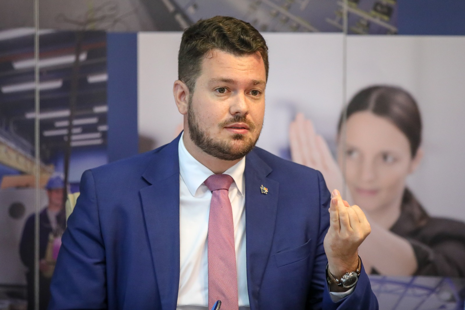 Demisie surpriză la Nuclearelectrica în plină criză. Cosmin Ghiță și-a cerut plecarea din funcția de director general