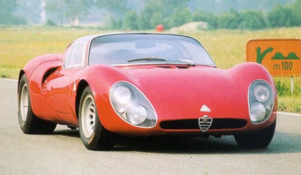 100.000 de euro recompensă pentru o Alfa Romeo 33 Stradale din 1967: mașina de 30.000.000 de euro a fost vândută cu 10 euro și a dispărut după moartea proprietarului