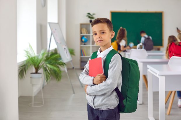 Ministrul Educației, Mihai Dimian, prezent la festivitatea de deschidere a anului școlar în patru unități de învățământ din Prahova. Ce mesaj le transmite elevilor