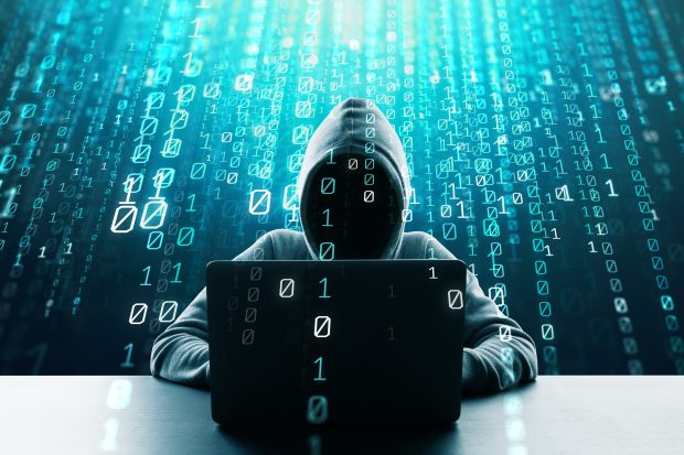 Hackerii se dau angajatori pe LinkedIn și fură datele celor care vor să se angajeze