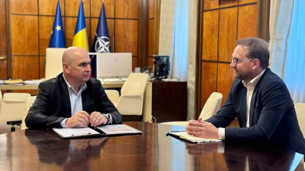 Primul test pentru trăinicia unei alianțe PNL-USR. Partidele bat palma pentru alegerile în două funcții-cheie: primăriile din Timișoara și sector 6 SURSE