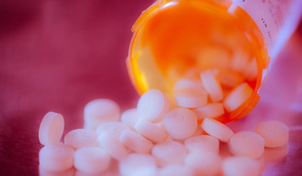 Profit de 5.000.000.000 de dolari pe an miză, după ce pilula pentru cancer de sân dezvoltată de AstraZeneca a primit undă verde în SUA