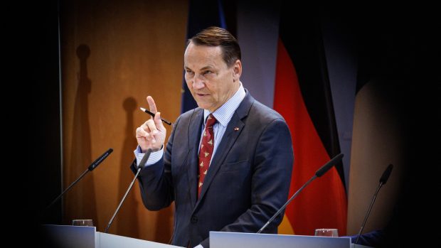 Polonia propune expulzarea a 1.000 de ruși trimiși în Europa ca diplomați: „Lucrează pentru agenții care desfășoară activități teroriste în țările noastre”