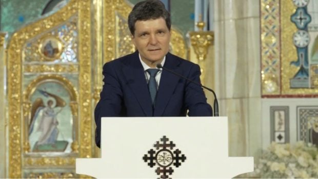 Nicușor Dan, în Catedrala Mântuirii: „Spațiul public este dominat de farisei și defetiști, societatea e divizată, nu ne mai ascultăm unul pe altul”