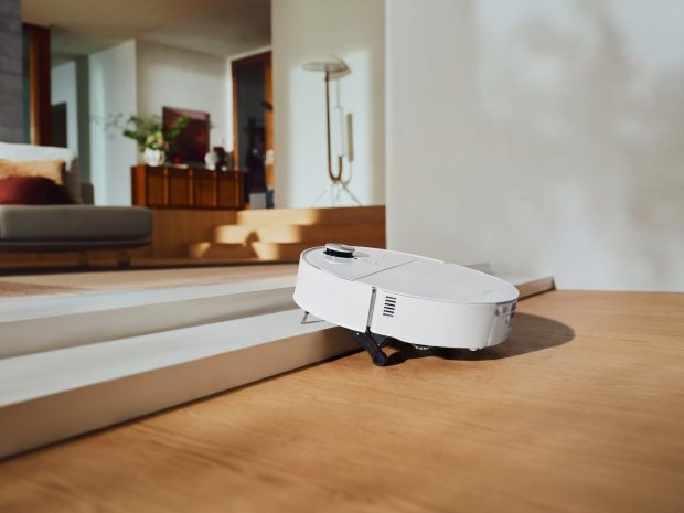 Roborock surprinde la IFA 2026 cu noile modele Saros 20 Flow Complete și revoluționarul Saros Rover