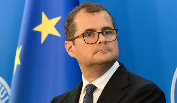 Premierul Republicii Moldova a povestit cum a încercat să vândă țigări în Olanda, în studenție, dar a fost identificat de vameși după un anunț online