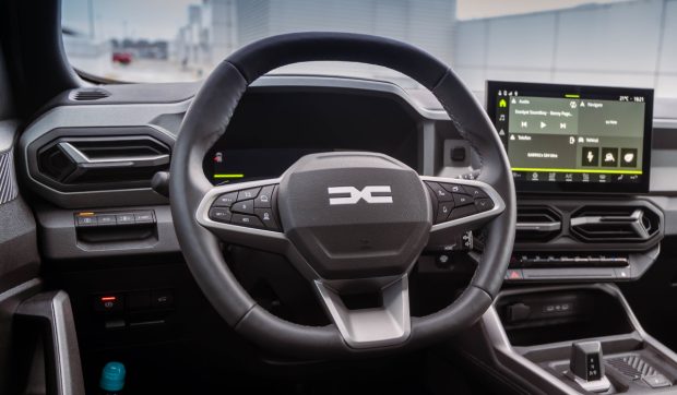 Dacia a anunțat lansarea motorului tribrid, disponibil pe două modele: autonomie de până la 1.500 km